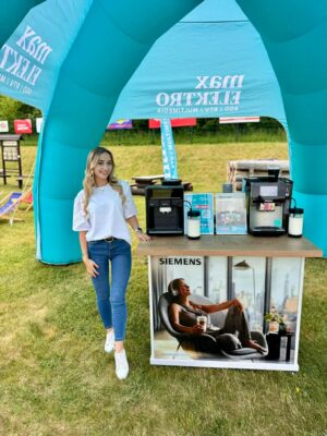 Hostessy na Ultra Duch Puszczy – dwa dni pełne energii, kawy i sportowych emocji 715729893 1968854110659912 4570986581312731287 n Agencja Hostess i Modelek Artisio