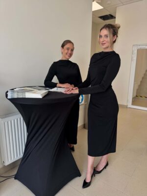 Hostessy na otwarciu centrum dystrybucyjnego w Sokołowie Małopolskim bDyw3OF 1 Agencja Hostess i Modelek Artisio